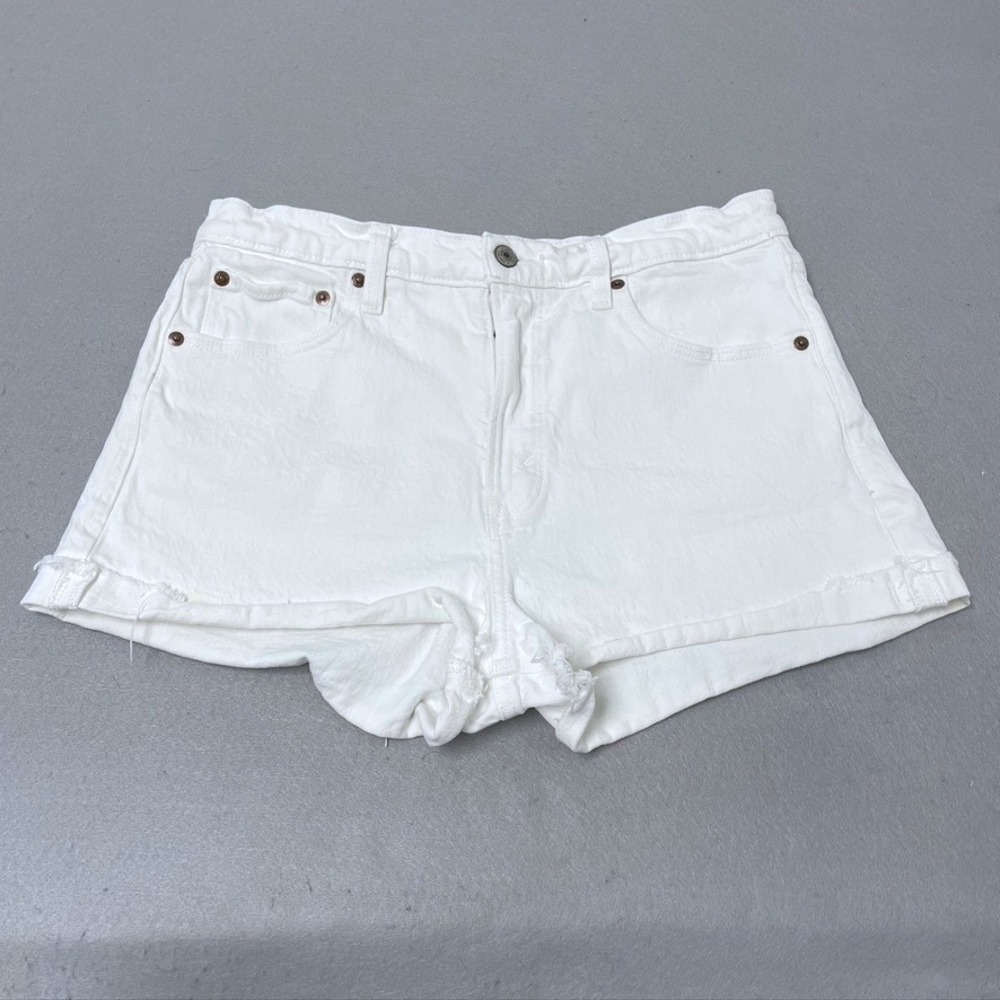 Abercrombie & Fitch The Mom Short Womens 28 6 White High Rise Denim Raw Hem